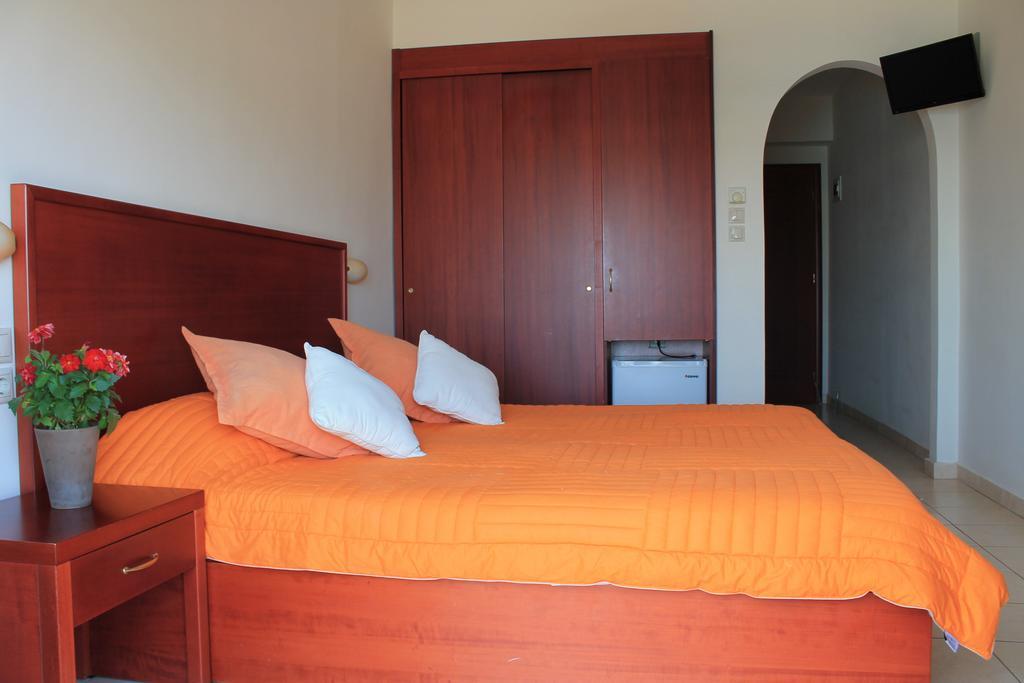 Xaris Hotell Platamonas Rom bilde